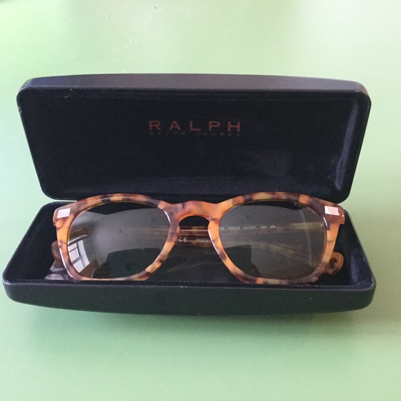 Sunglasses Ralph Lauren brand new - Picture 2 of 3